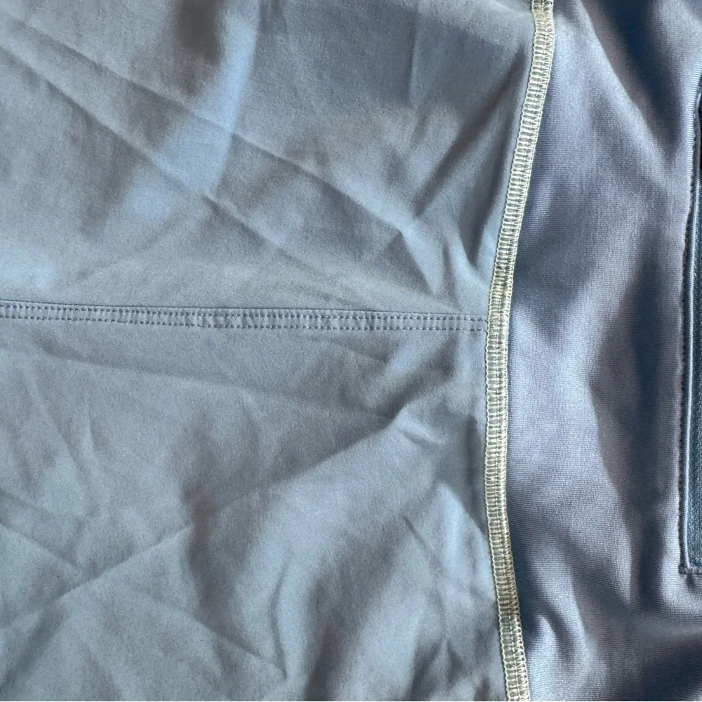 Huk Sky Blue Active shorts - Picture 5 of 5